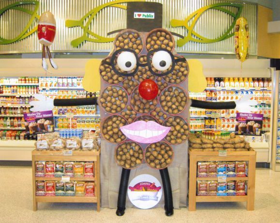 Ernest Junak's creative display at Publix Supermarket in Evans, GA earned fifth place among stores with 10+ cash registers.