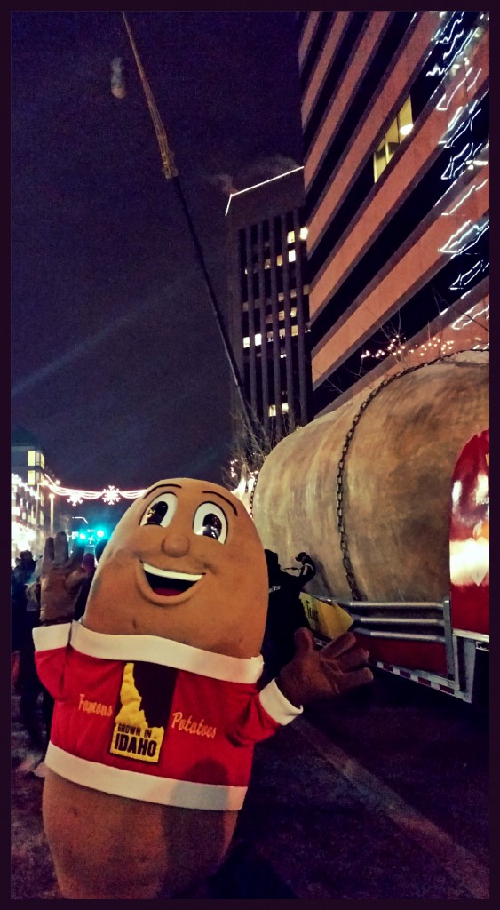 IPC Mascot Spuddy Buddy prepares to ring in 2015